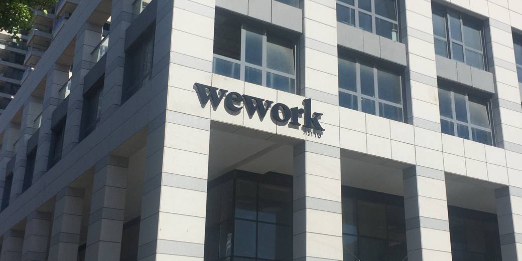 Адам Нойманн хочет выкупить сеть коворкингов WeWork после банкротства