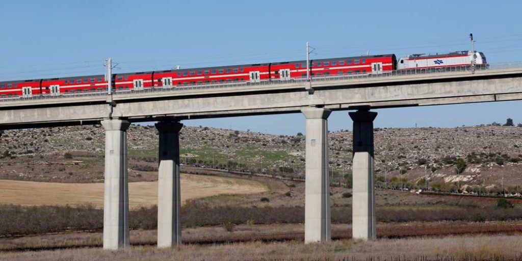 Прибыль израильских железных дорог упала из-за коронавируса на 20%