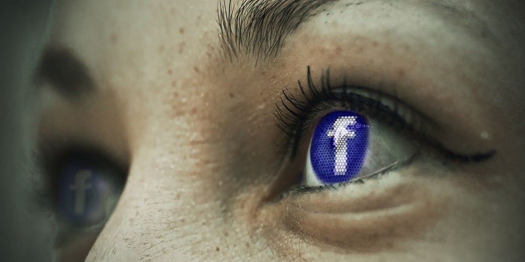Роскомнадзор замедляет траффик Facebook, соцсеть запретила рекламу российским государственным СМИ