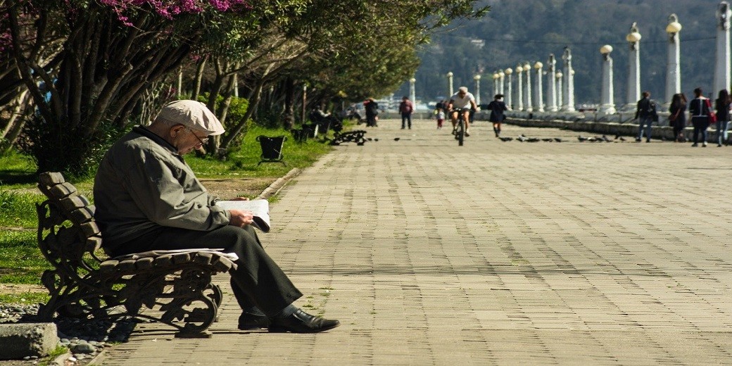 Выше пенсионный возраст — меньше пенсионеров