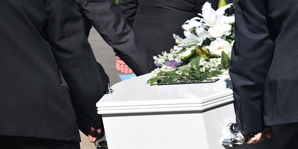 В Испании бастуют похоронные бюро, требуя набор сотрудников