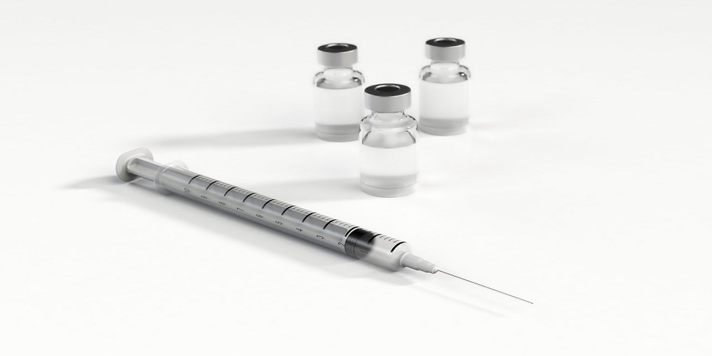 Любопытная стратегия вакцинации Хадасса: Спутник V–в Израиль, Pfizer–в Россию