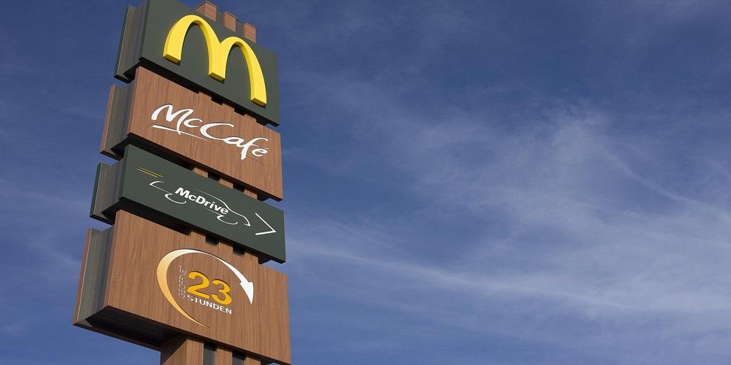 McDonald’s закроет рестораны в России с 14 марта