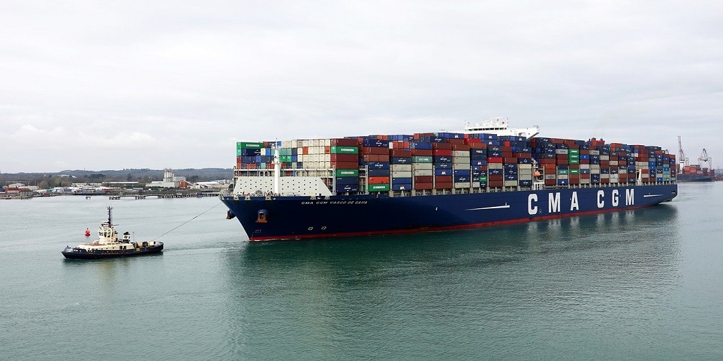 Контейнерный перевозчик Maersk сворачивает деятельность в России