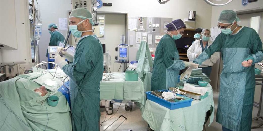 Иск против «Ассуты»: из-за халатности хирурга операция закончилась смертью пациента
