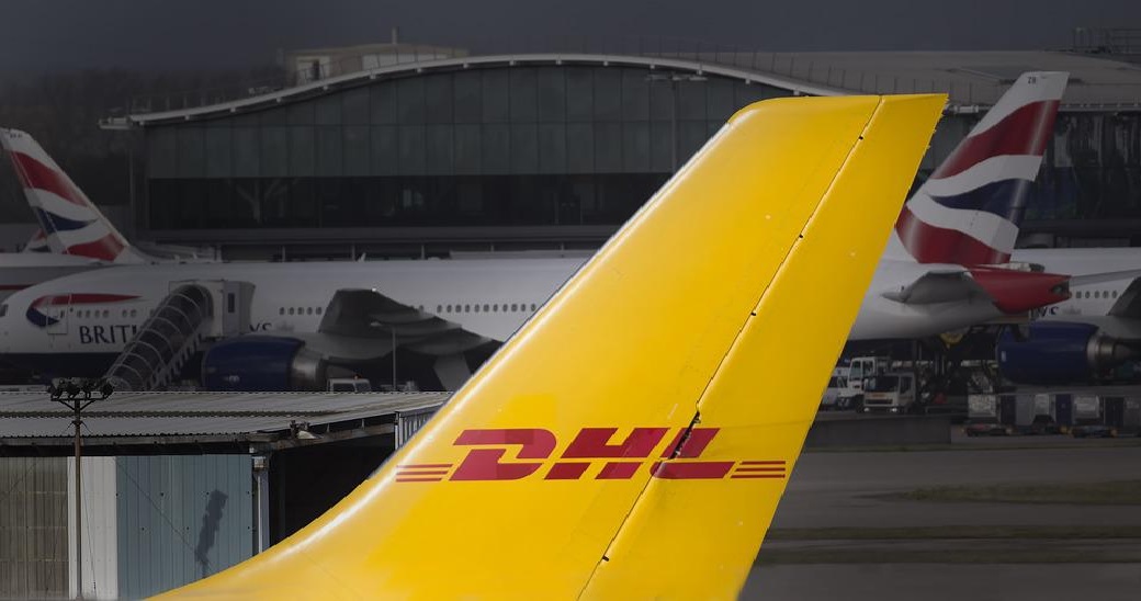 DHL Express прекращает доставку грузов и документов внутри России