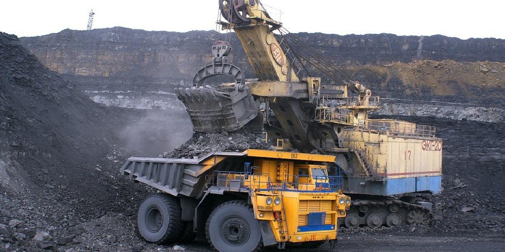 Грузите уголь самосвалами: 170 грузовиков будут ежедневно возить уголь из Хадеры в Ашкелон