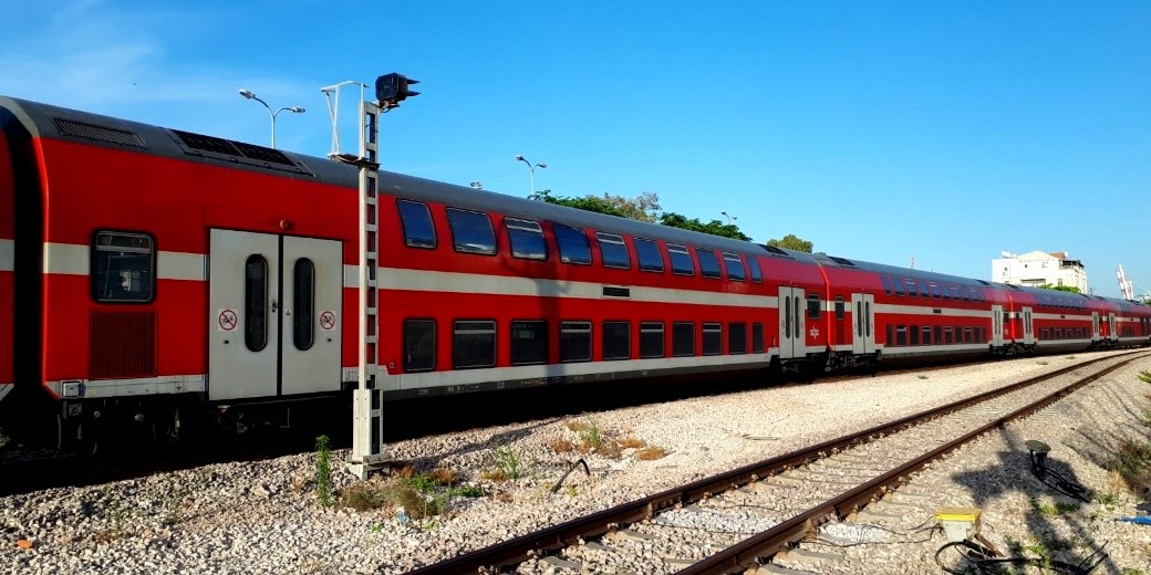 В январе железнодорожная линия между Хайфой и Тель-Авивом возобновит работу по пятницам
