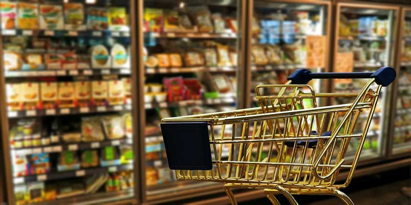 Супермаркеты в Великобритании ограничили продажу растительного масла из-за войны в Украине