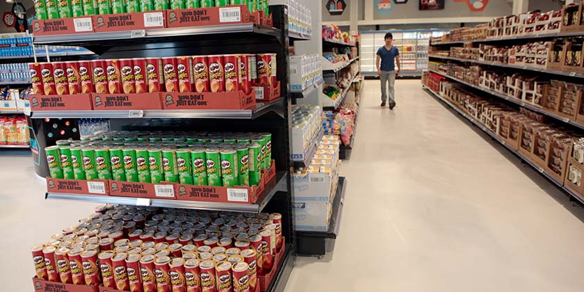 Крупные импортеры продуктов питания в Израиле один за другим повышают цены