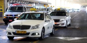 С сегодняшнего дня заказ такси в аэропорту «Бен-Гурион» — только через приложение и в киосках-терминалах